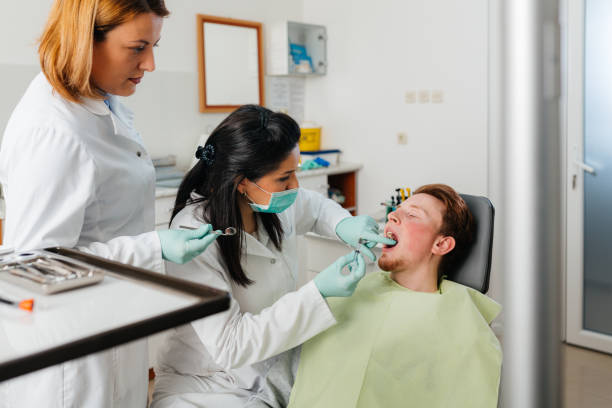 Best Emergency Treatment for Dental Infections or Abscesses in South Venice, FL